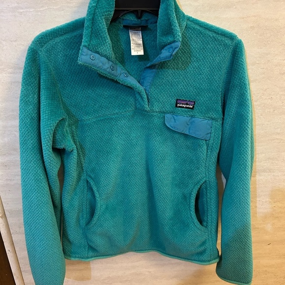 Patagonia Women’s Re-Tool Turquoise Fleece Jacket - Picture 3 of 9